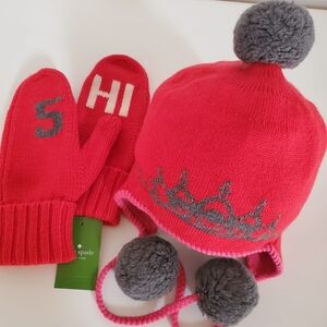 nwt Set of matching kate spade Wool Pom Pom Hat & Hi 5 Mittens